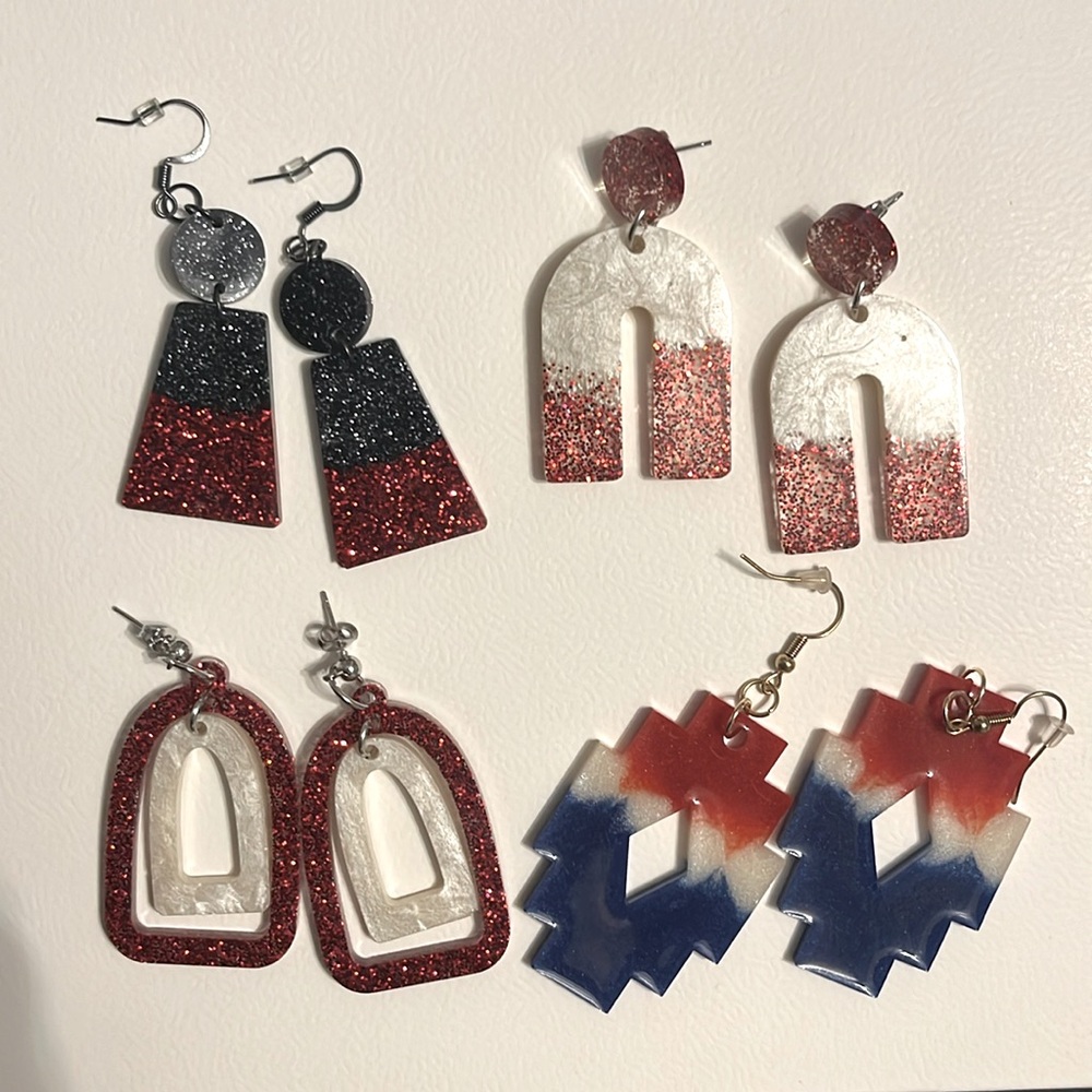 Four Pairs fun glitter acrylic earrings, 2 post/2 hooks